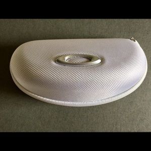 Oakley Earbud Eyewear Eyeglasses Case Top Zip Around